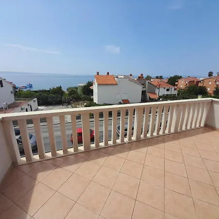 Apartment Marko Podstrana